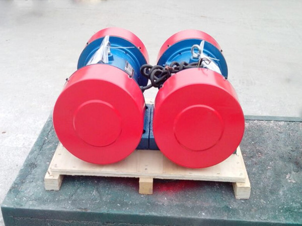 直線振動篩電機 直線振動篩電機